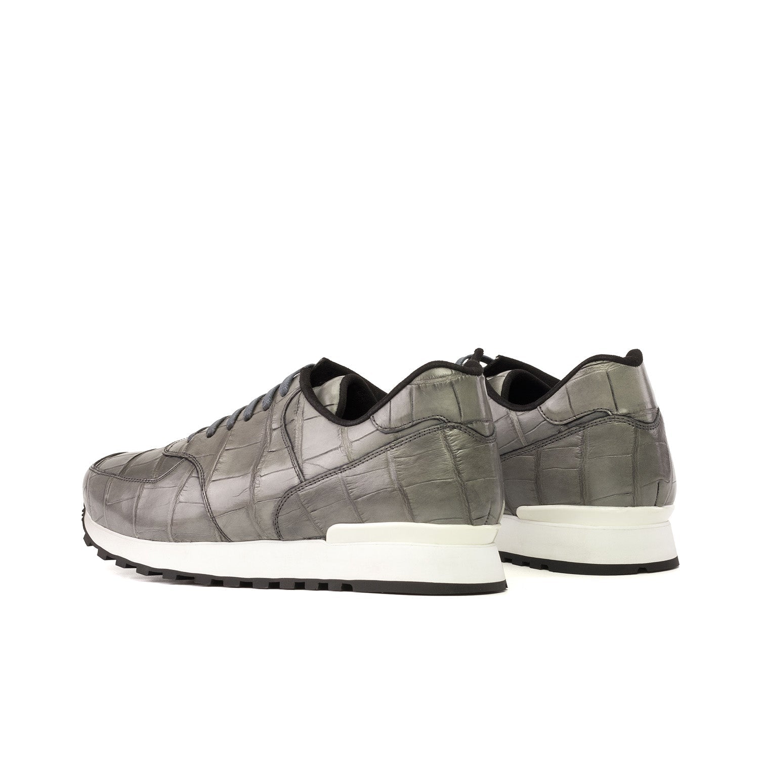 Jogger grey exotic alligator - Animas Code